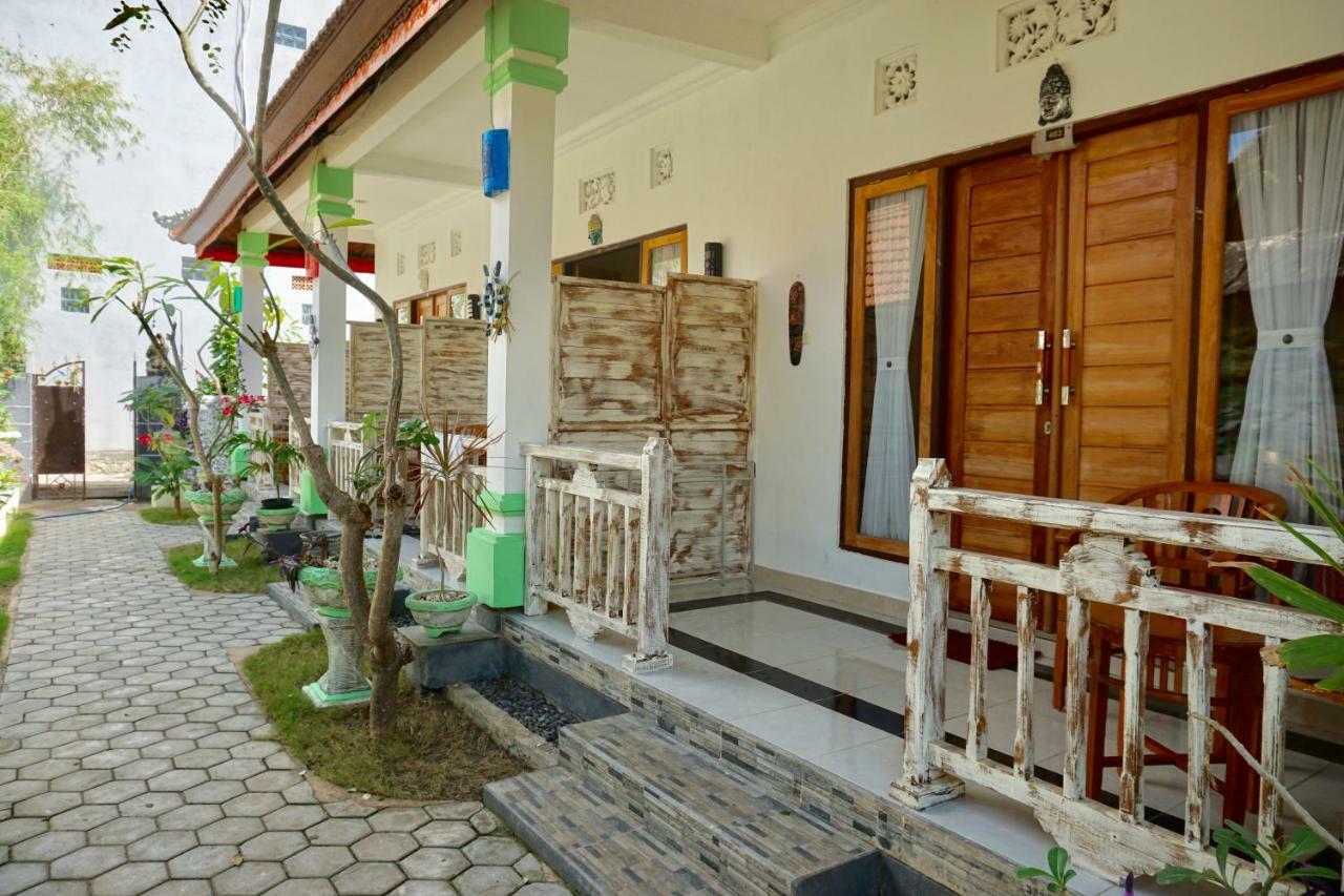 Pondok Kana And Hostel By Ecommerceloka Batununggul Exteriör bild